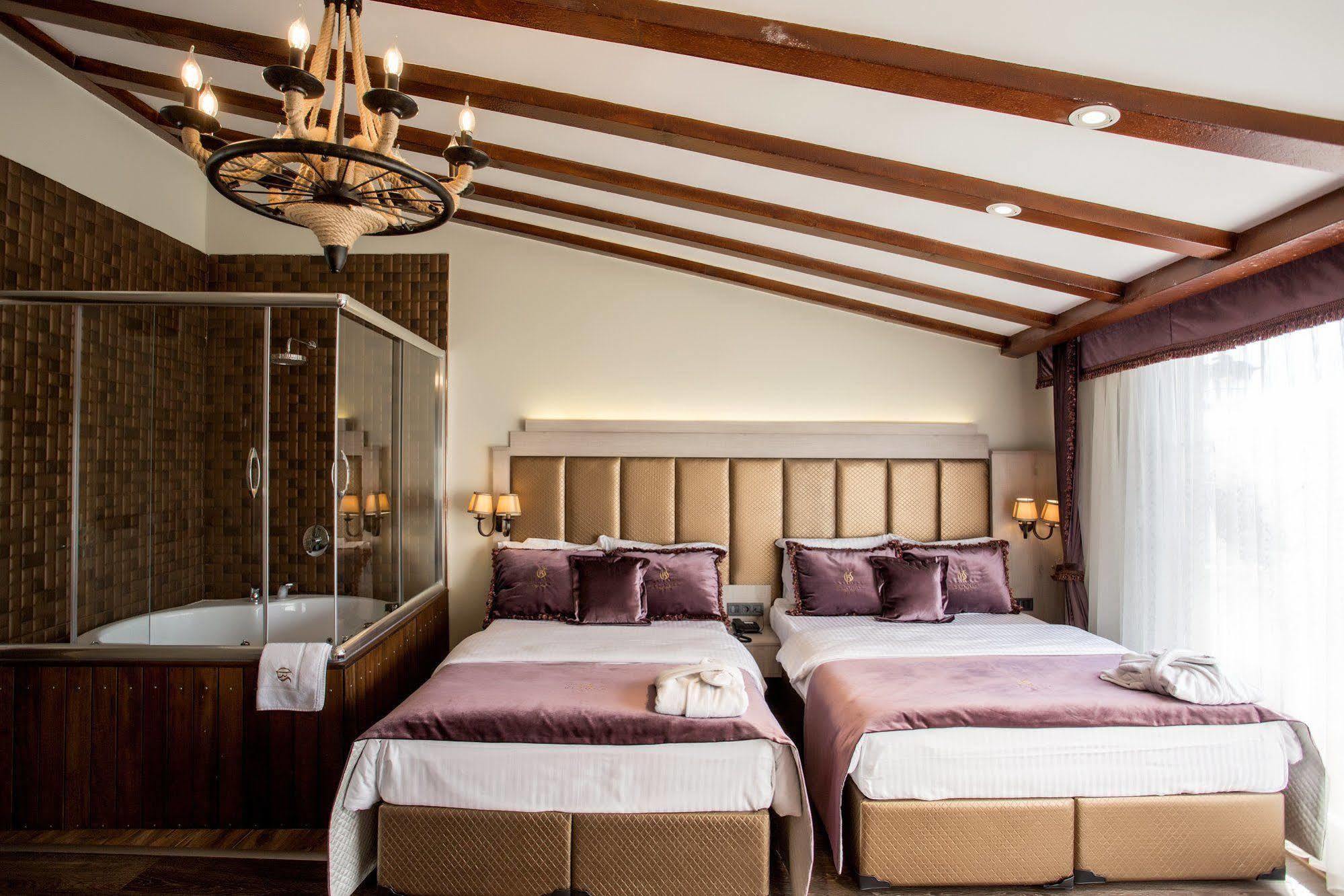 บอนเน ซานเต โฮเต็ล Hotel อิสตันบูล ภายนอก รูปภาพ